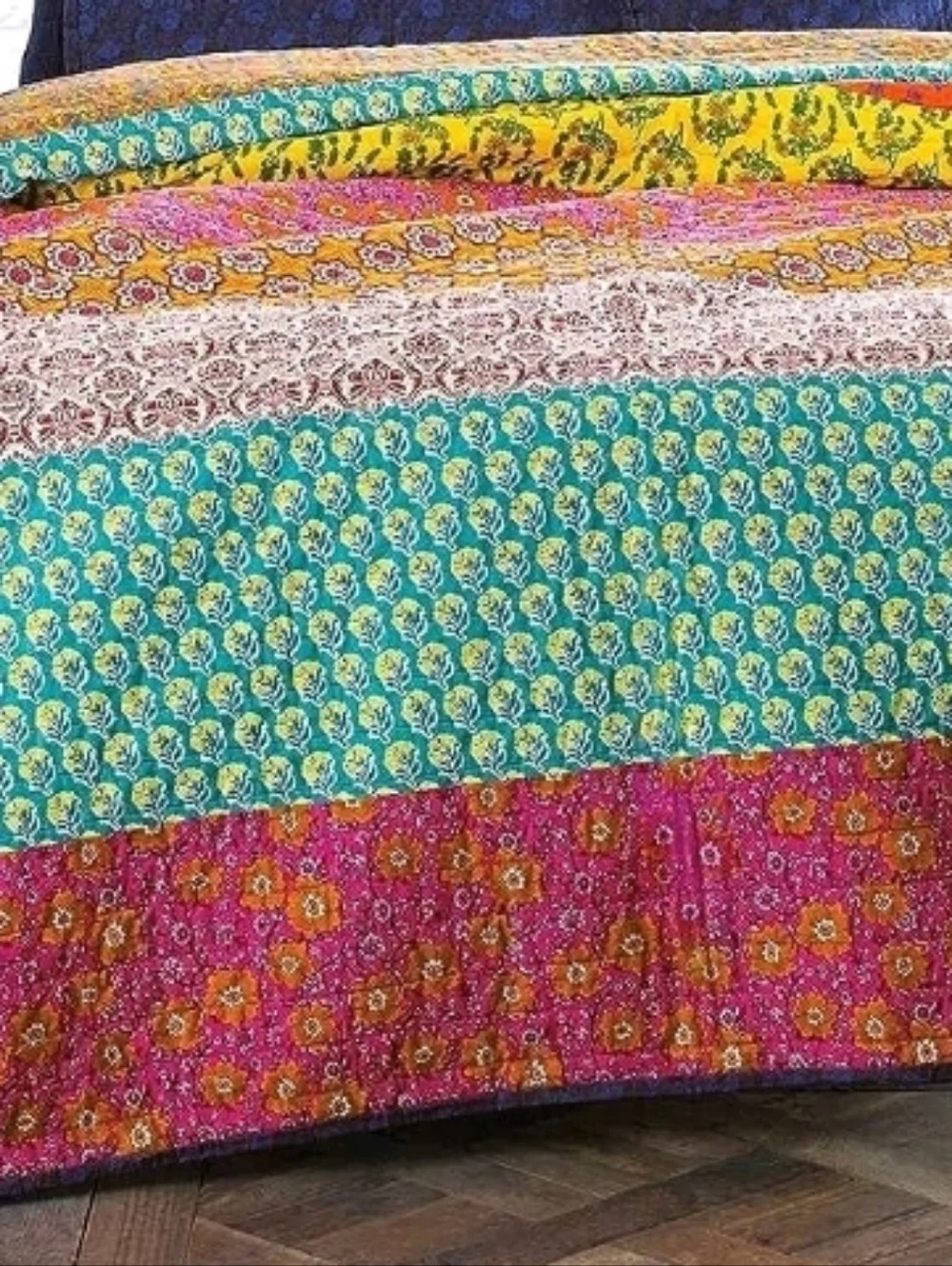 Anthology Samara Bohemian 98" X 88" Quilted Cotton Reversible Coverlet - Picture 9 of 10